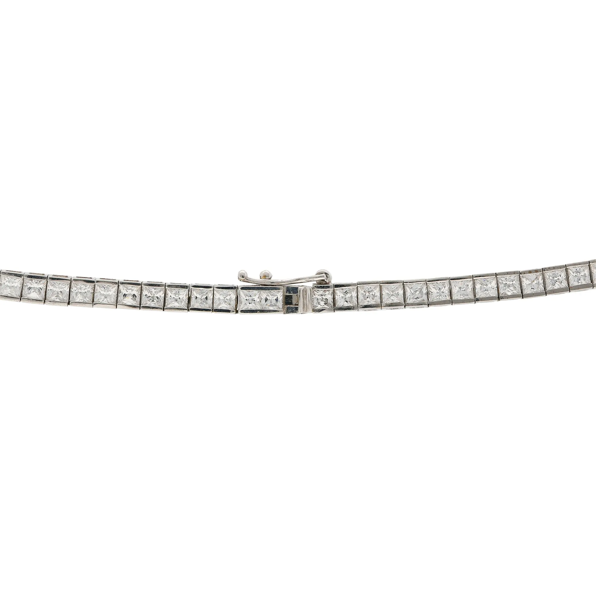 22K White Gold & CZ Stone Necklace Set (33.7gm)