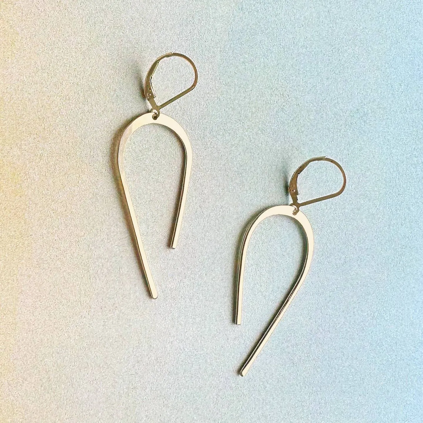 arco earrings