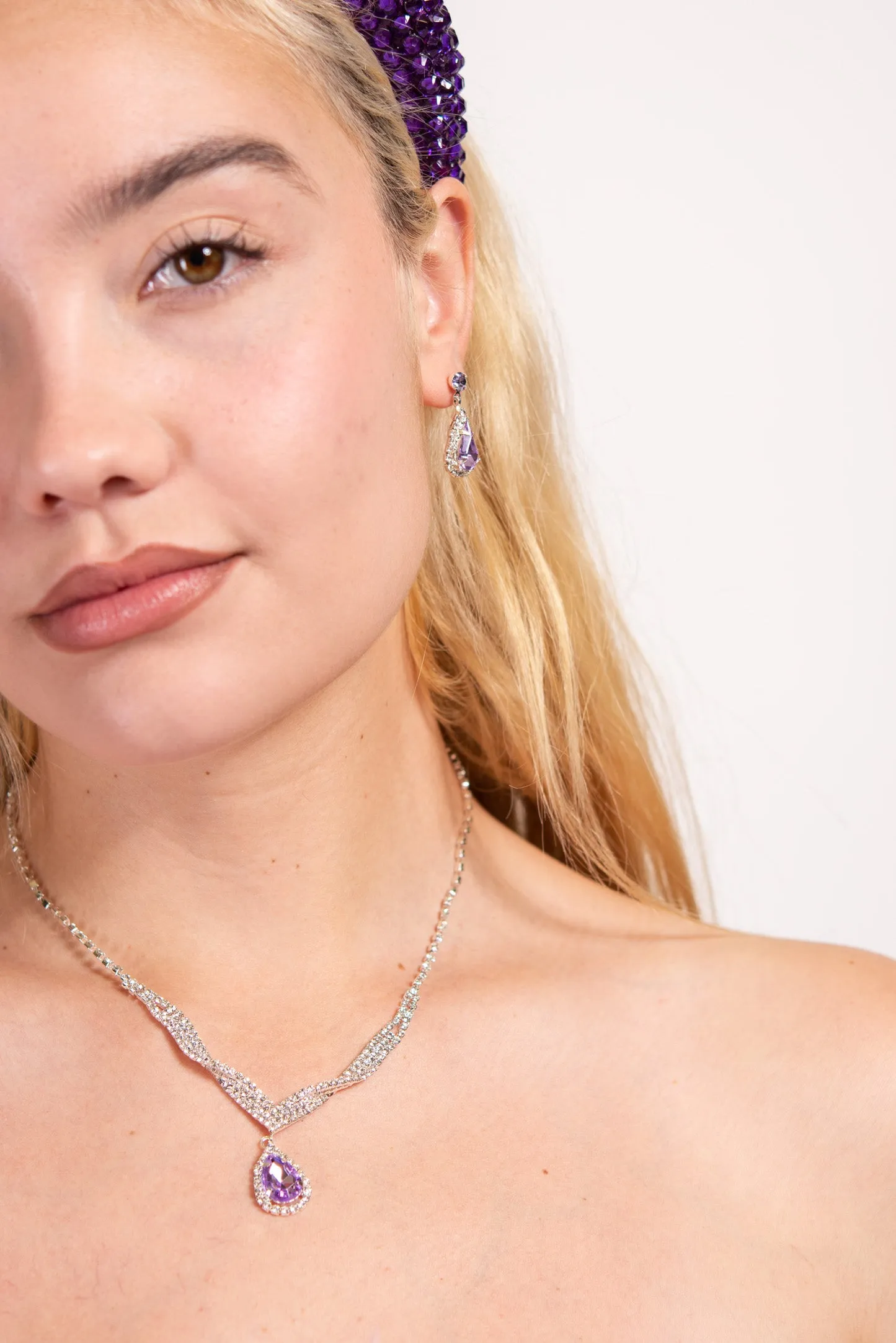 Emily Twisted Teardrop Pendant Necklace & Earrings Set