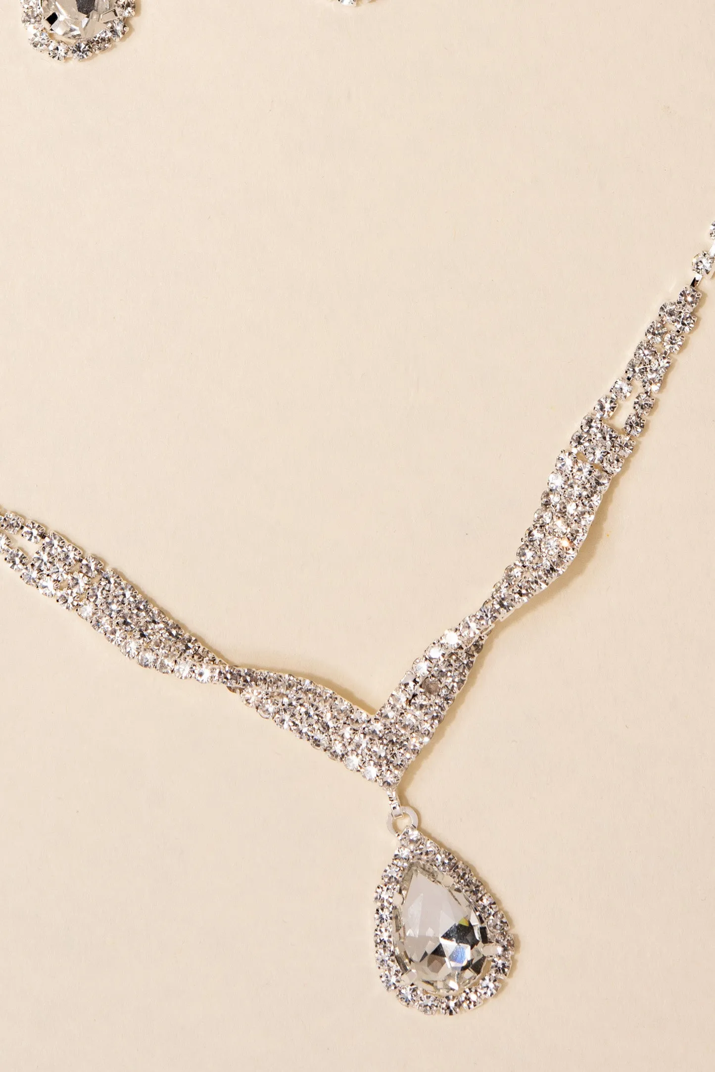 Emily Twisted Teardrop Pendant Necklace & Earrings Set