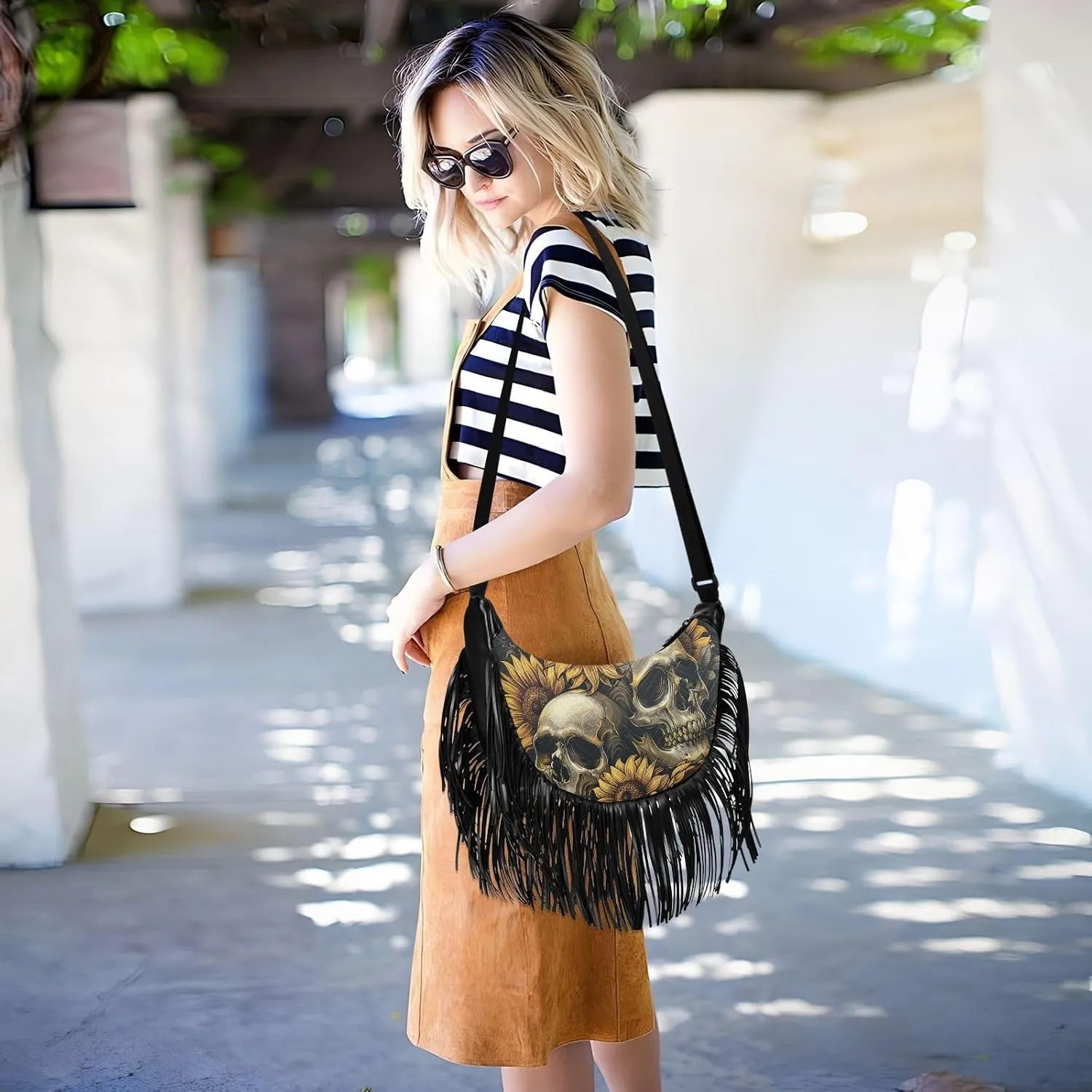 Leather Fringe Purse Crossbody with Tassel Boho Fringe Purse Western Cross Body Purses for Women