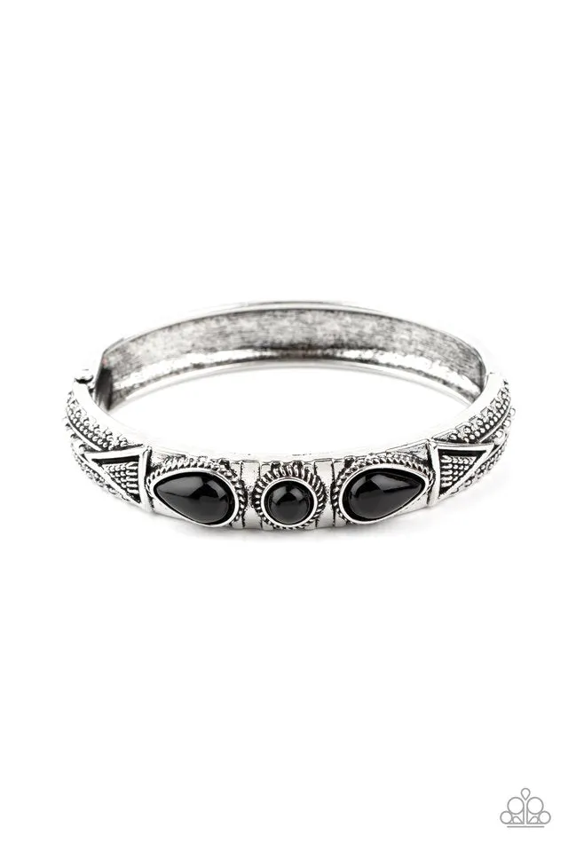 Paparazzi Bracelet ~ Radiant Ruins - Black