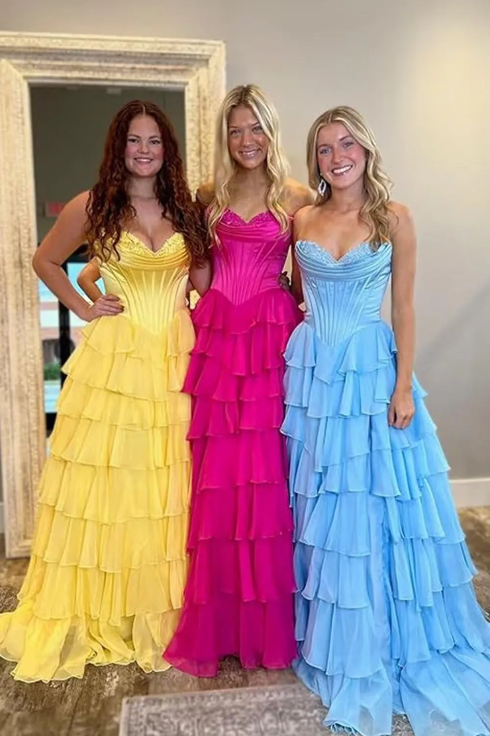 RKQWPlQ Strapless Layered Floral Prom Dress Corset Ball Gown Tiered Chiffon Prom Dresses Formal Evening Gowns with Slit