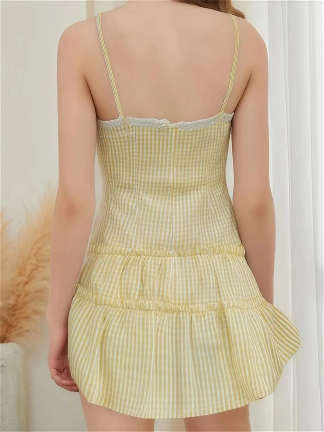 Women Sleeveless Strap Mini Dress Casual Lace Trim Plaid Print Backless Ruffles Party Dress Vacation Beach Streetwear